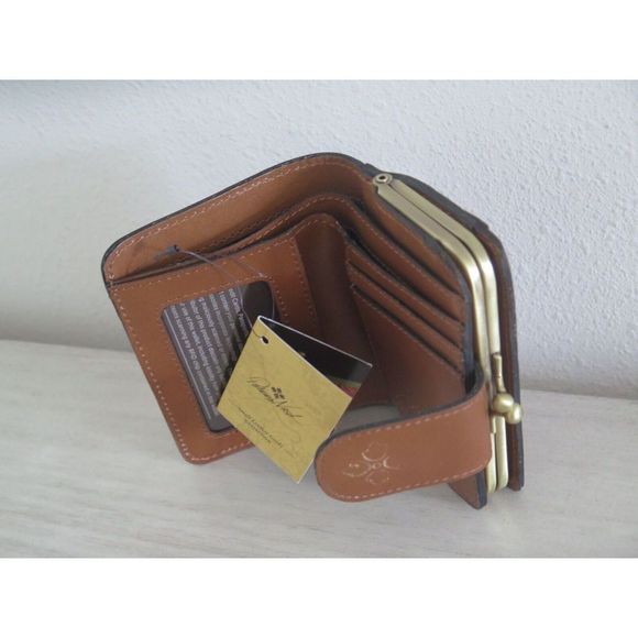 Patricia Nash S1430818 Riot Rust Iberia Signature Map Print Leather Wallet $120 - Picture 6 of 9